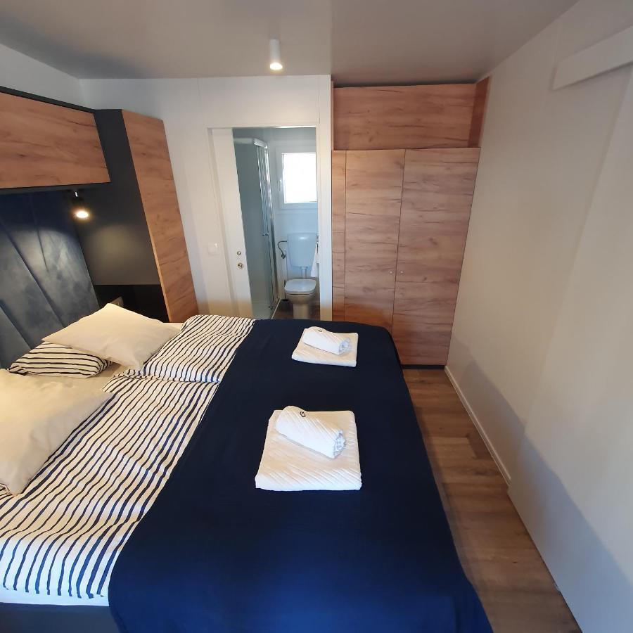 Biograd Mobile Home Oasis بيوغْغاد نا موغو المظهر الخارجي الصورة