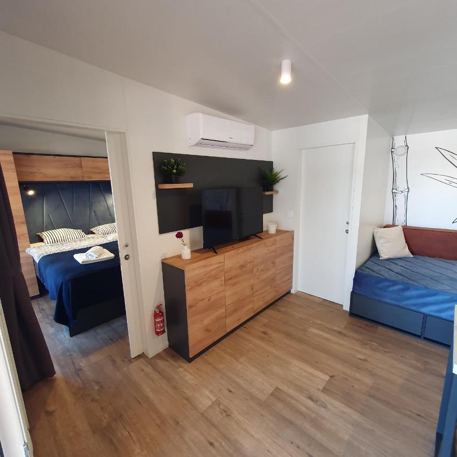 Biograd Mobile Home Oasis بيوغْغاد نا موغو المظهر الخارجي الصورة