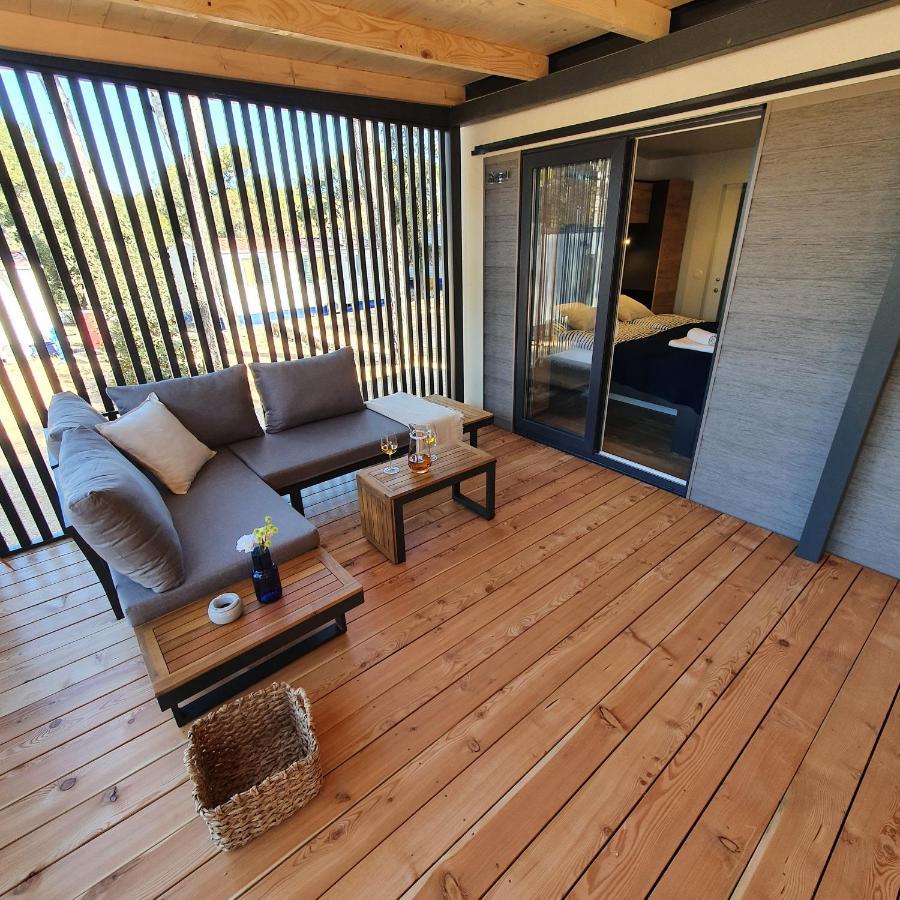 Biograd Mobile Home Oasis بيوغْغاد نا موغو المظهر الخارجي الصورة