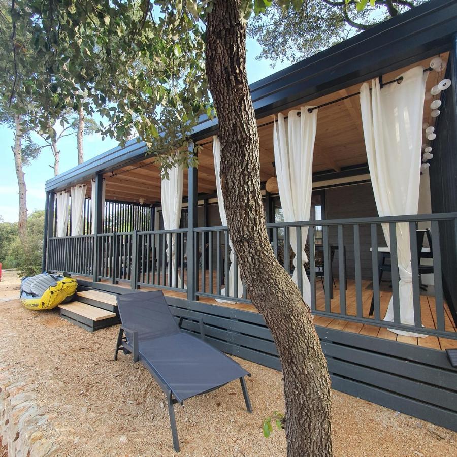Biograd Mobile Home Oasis بيوغْغاد نا موغو المظهر الخارجي الصورة